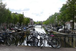 AM-Bikes and canal