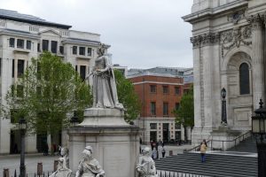 Queen Vic at St Pauls